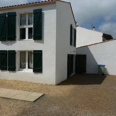 Holiday home Les Floralies *